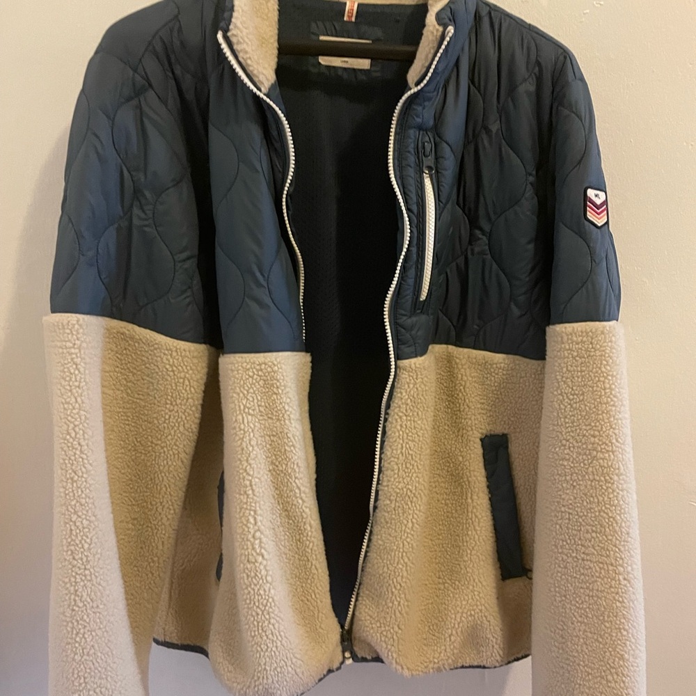 Men's Marine Layer Archive Two-Tone Navy and Cream Sherpa Zip Jacket Size L
